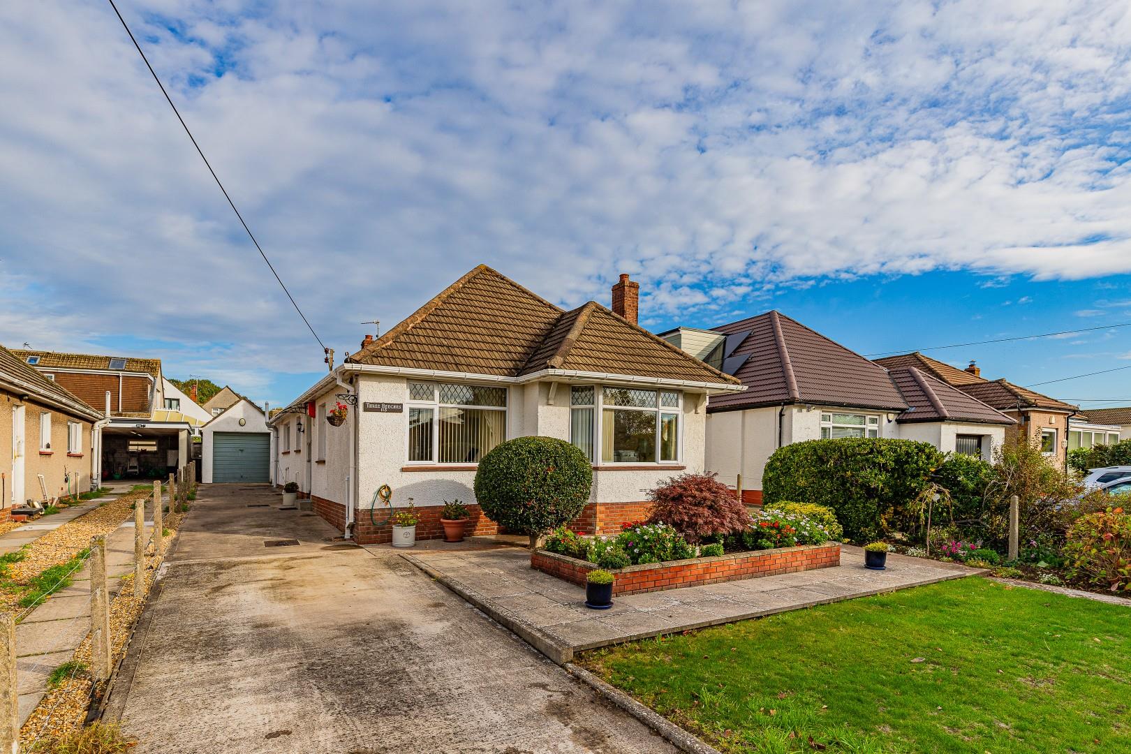 South Road, Sully,
